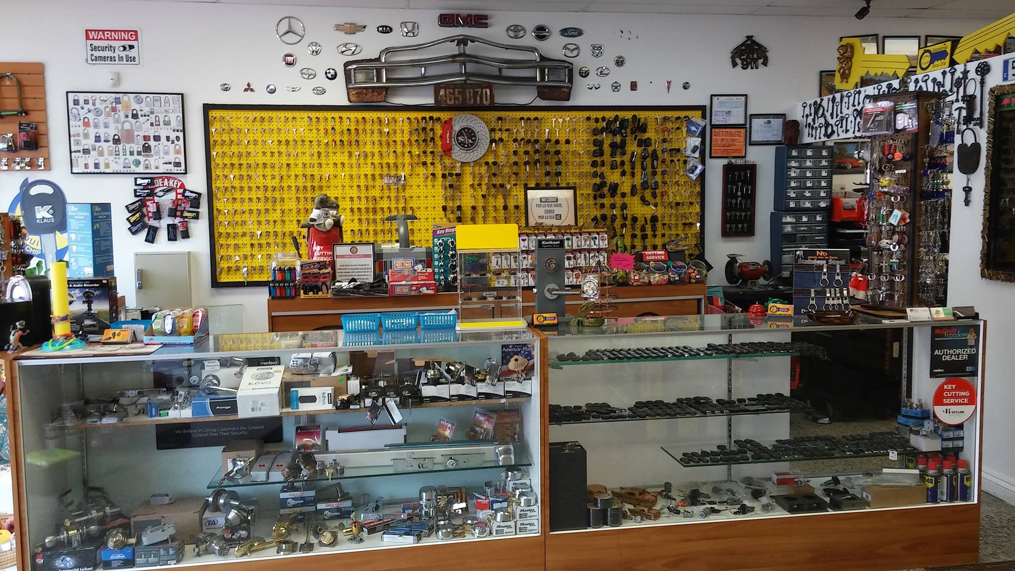 14231239_593825300798146_6502997576434541754_o